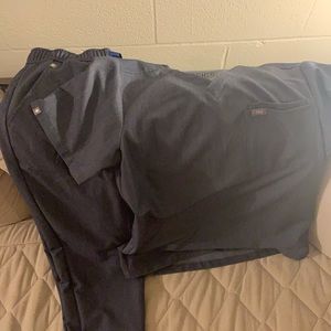 Figs Scrubs Set (Medium)